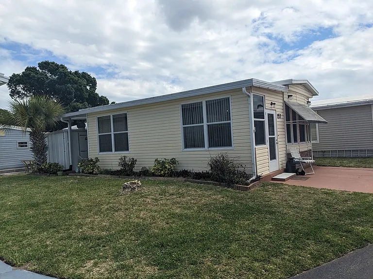 153 Toledo Way — Photo 2