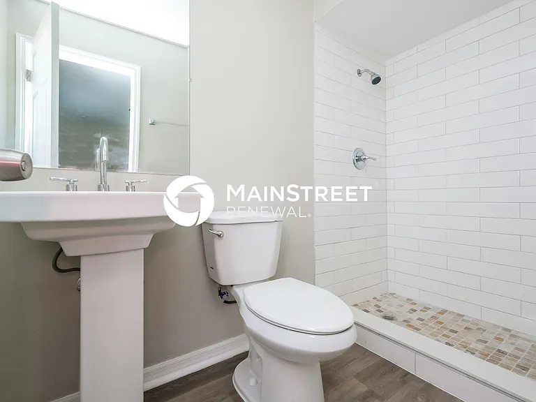 Main Bathroom