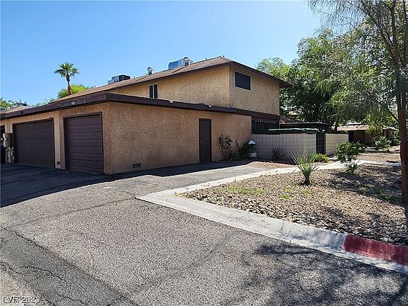 3rd image of 5012 Village Dr