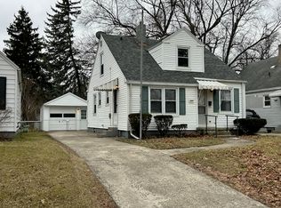 1571 Crestwood Rd, Toledo, OH 43612