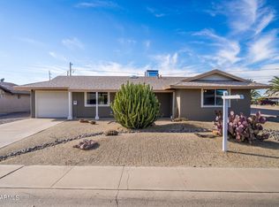 12214 N Cherry Hills Dr W, Sun City, AZ 85351