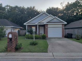 5907 Last Big Tree Ln, Pensacola, FL 32505