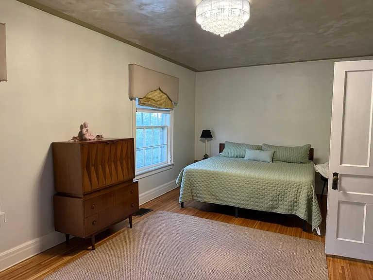 214 Norwood Ave — Photo 5