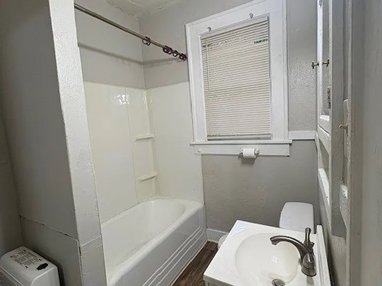 3373 Vineville Ave #7 — Photo 6