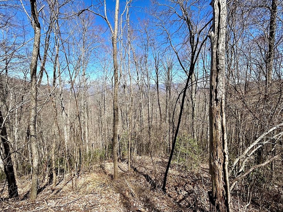 32 Barkers Creek Rd, Whittier, NC 28789 MLS 26029960 Zillow