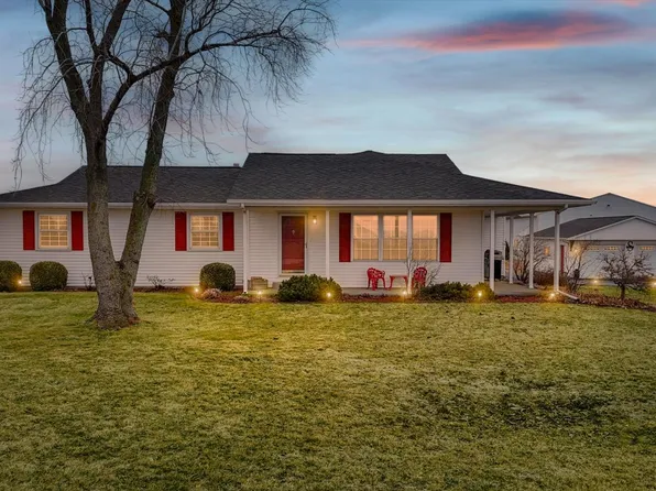 540 E 50n Rd, Gibson City, IL 60936