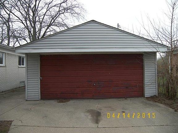 3rd image of 1843 Carol Ann Ave