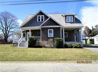 21 Robert Ave, Warwick, RI 02818