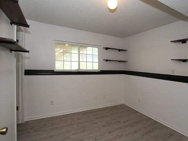 3540 W Garfield St — Photo 17