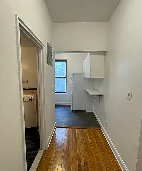 140 Claremont Ave #4J — Photo 4