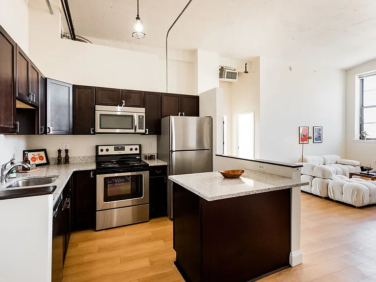Garfield Lofts — Photo 102