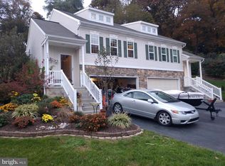249 Sparrow Ln, Ephrata, PA 17522