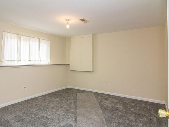 Basement Office/Bedroom