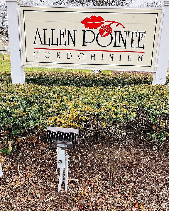 1st image of 10185 Allen Pointe Dr