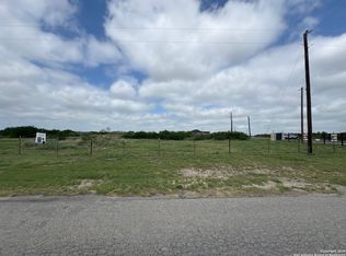 21 Legend Hls, Uvalde, TX 78801