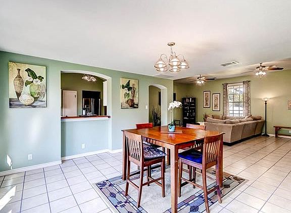 4th image of 13902 Gillum Creek Dr