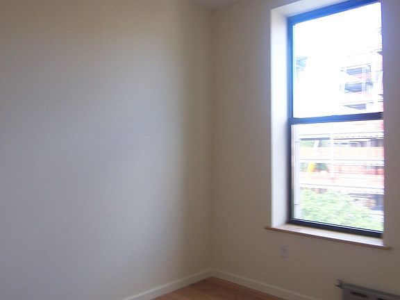3rd image of 47 Delancey St APT 103