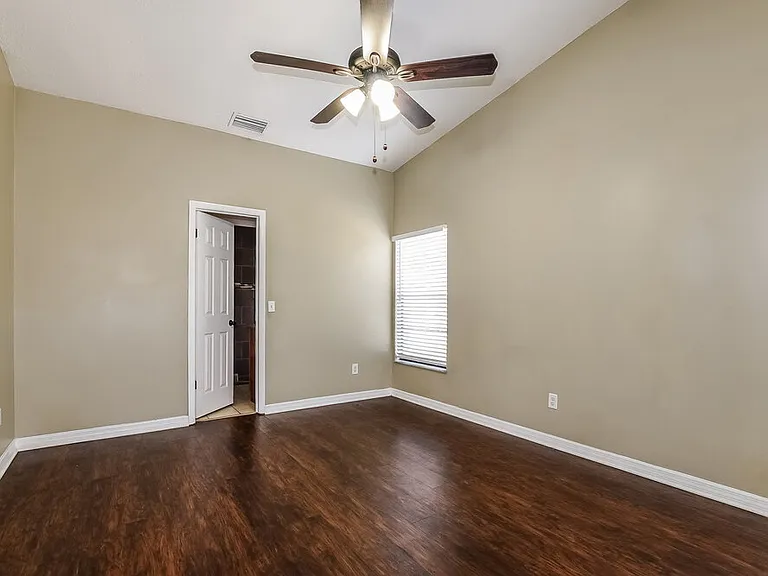 1345 Bridlebrook Dr — Photo 12