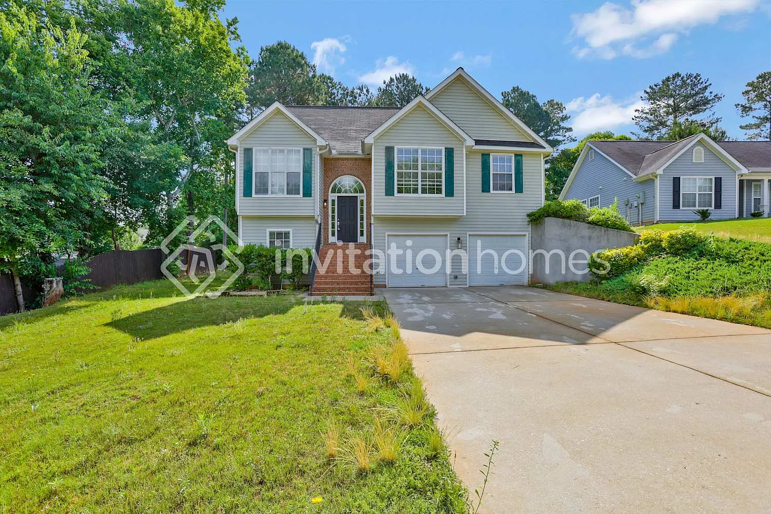 352 The Gables Dr Mcdonough, GA 30253 — Photo 1