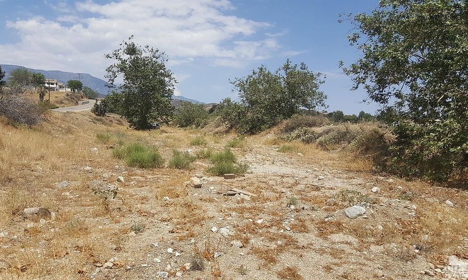 1st image of 9850 Avenida San Timoteo