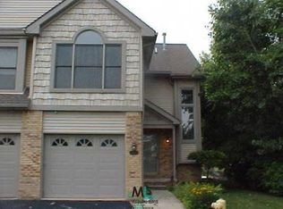 27830 Reo Rd, Grosse Ile, MI 48138