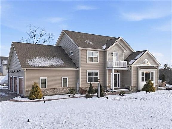 3rd image of 02 Aspen Drive #146-17