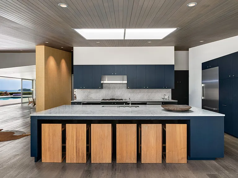 27044 Sea Vista Dr — Photo 17