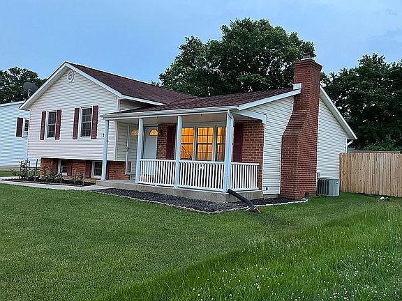 2nd image of 260 Oakfield Dr