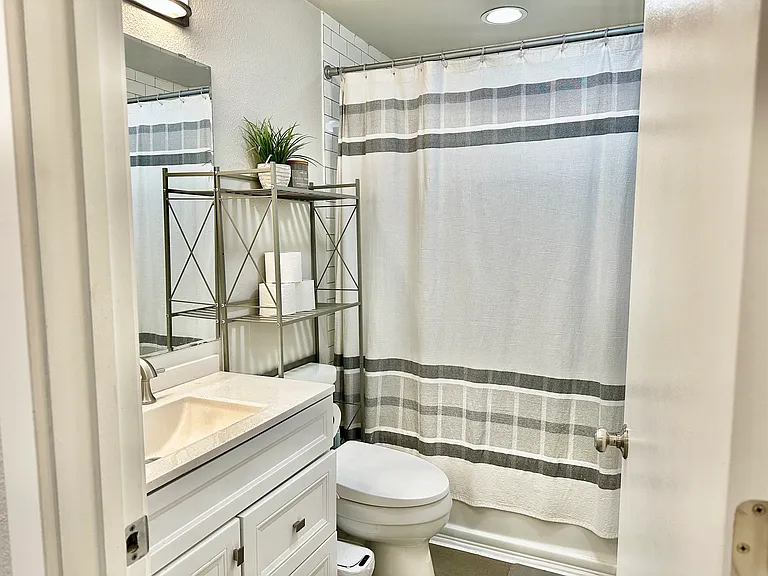 700 Front St S #B102 — Photo 5