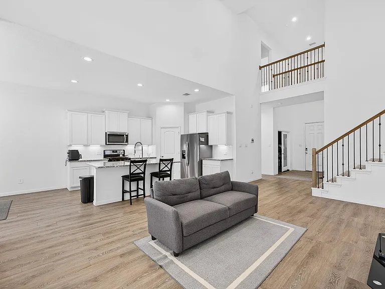 1502 Crystal Falls Dr — Photo 11