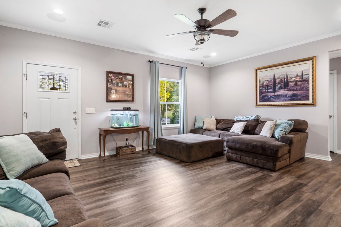 next background image