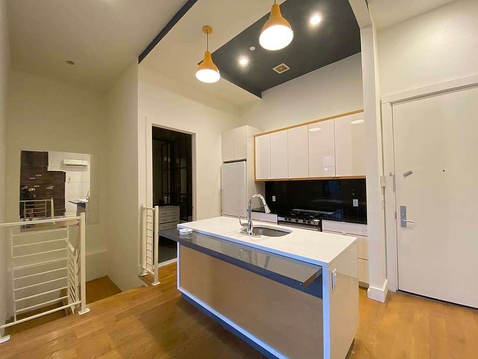 1st image of 140 Manhattan Ave #1BB