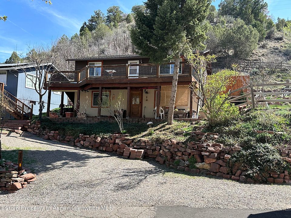 1st image of 734 Minter Ave