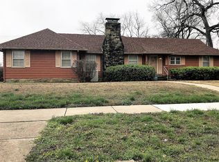 623 E Main St, Independence, KS 67301