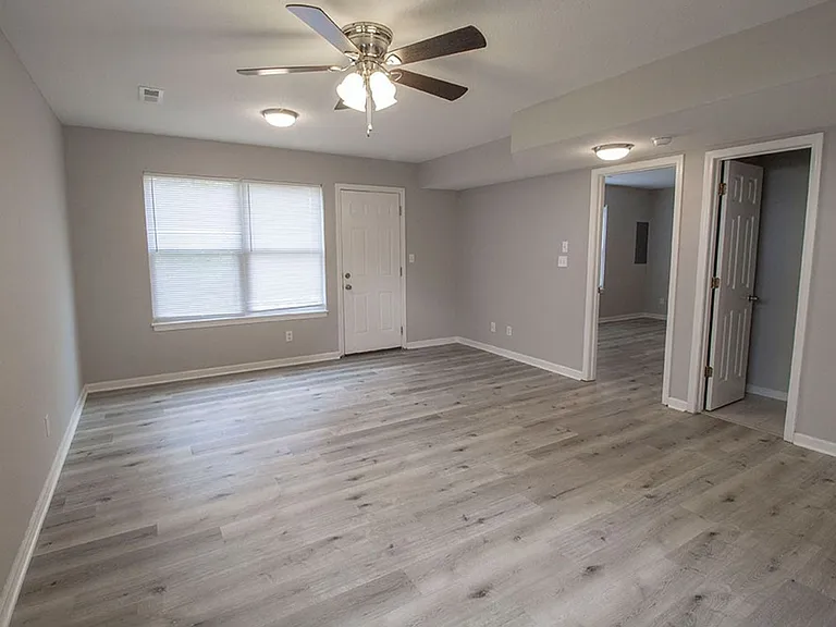 5308 Godas Cir — Photo 9