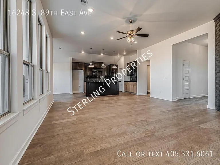 16248 S 89th East Ave — Photo 8