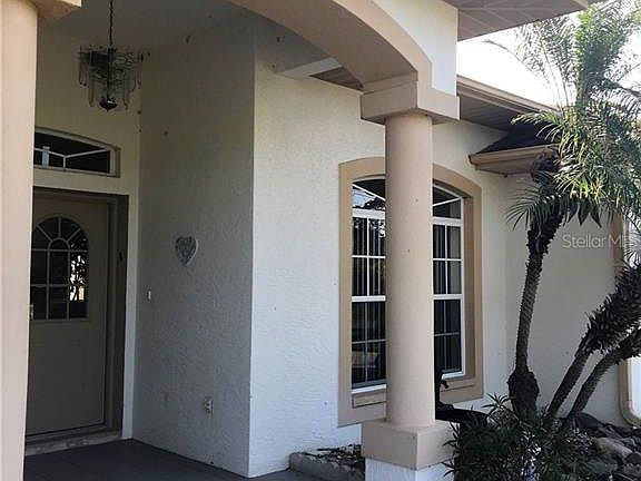 3rd image of 4259 Wecoma Ave