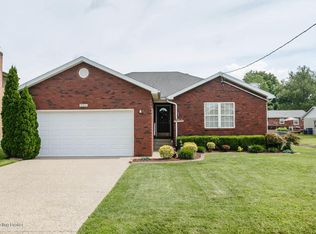 5211 Pluto Dr, Louisville, KY 40258