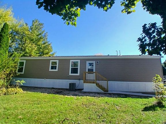4th image of 28 Hollywood Dr #290