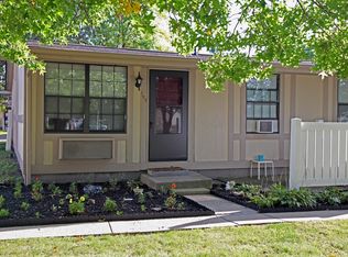 Hampshire, Elyria, OH 44035