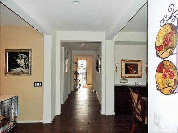 4th image of 10975 Mesa Linda St