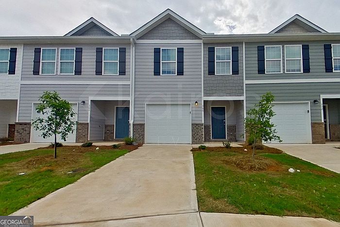 1st image of 366 Ironwood Ct