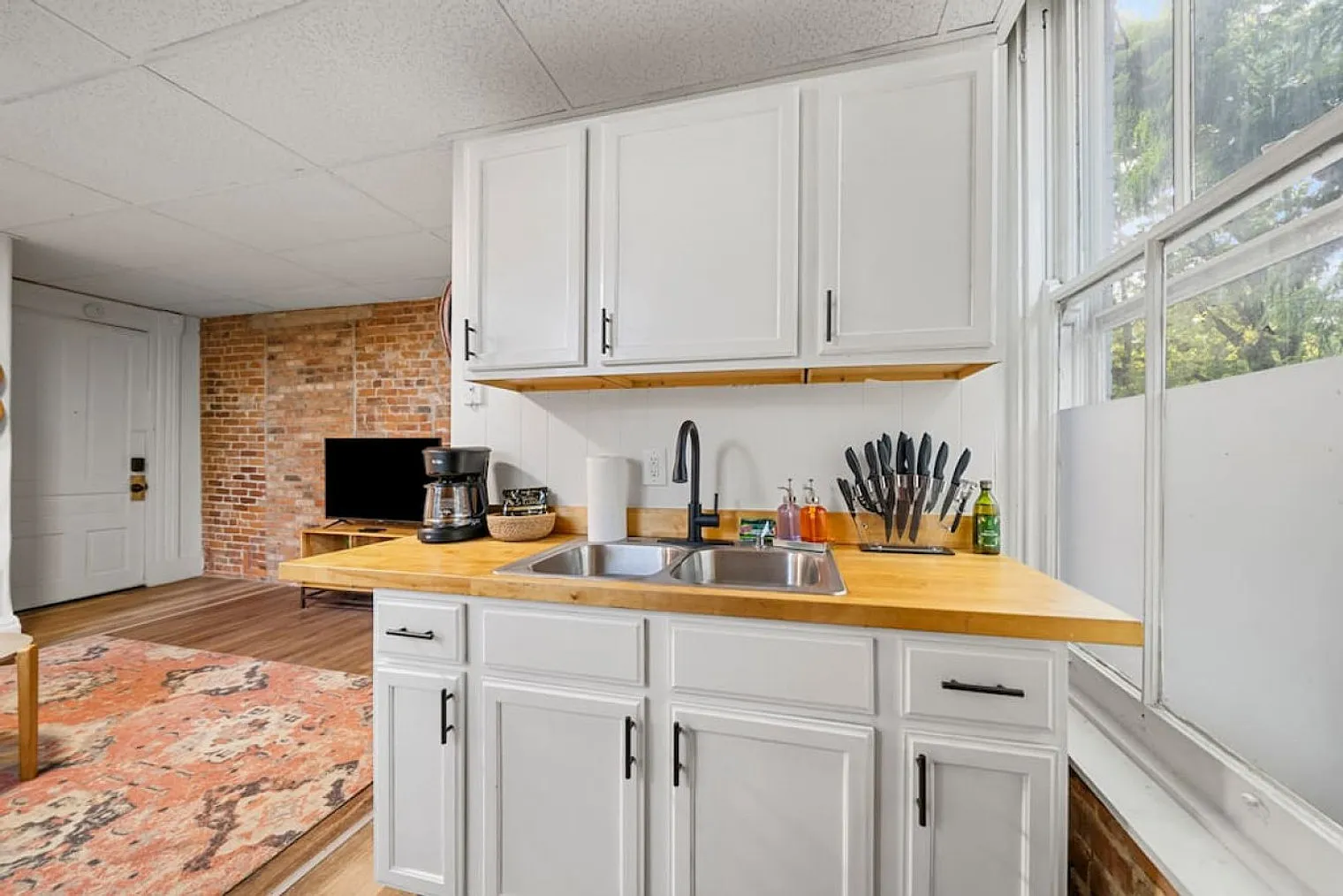 Studio, 1.0 bath, 753 sqft, $1,365 — Photo 4