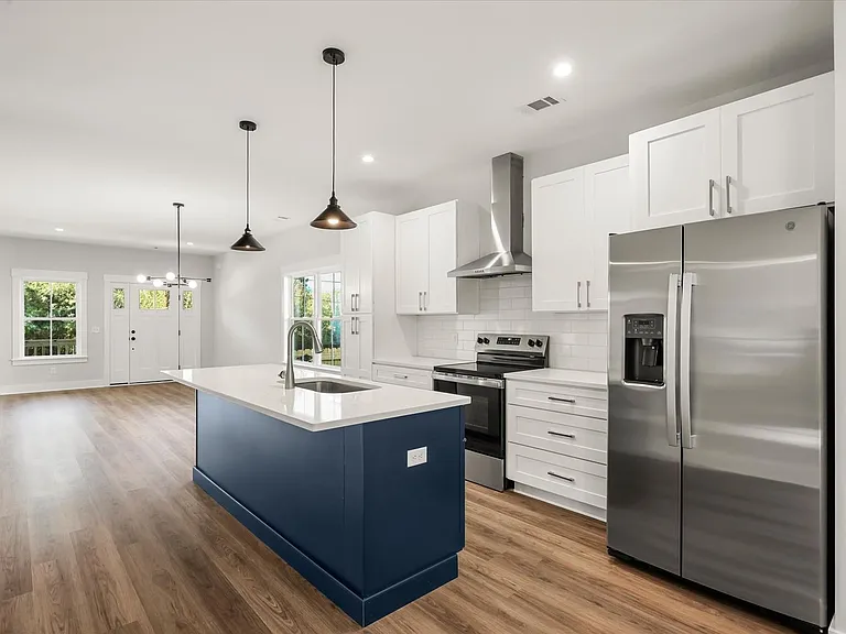 5406 Mildred St — Photo 8