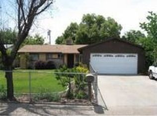 971 N Belmont St, Porterville, CA 93257