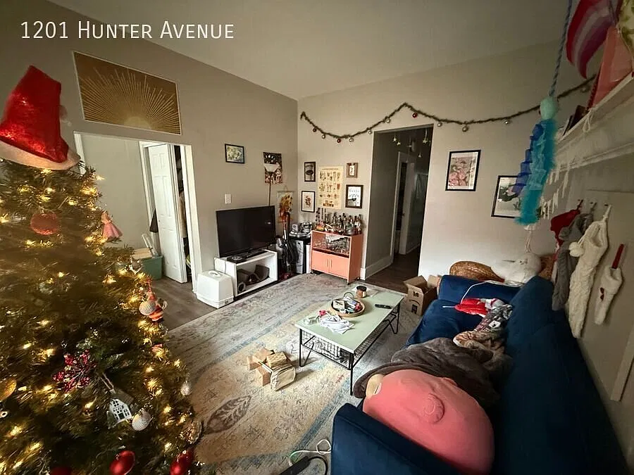 3-bed Located Near OSU Medical Campus Available Fall 2027 — Photo 3