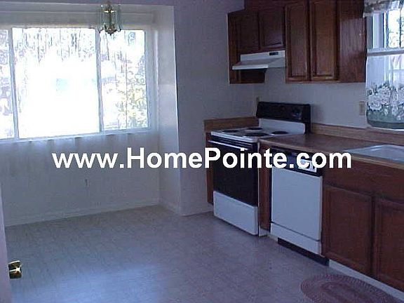 4th image of 8144 Steinbeck Way