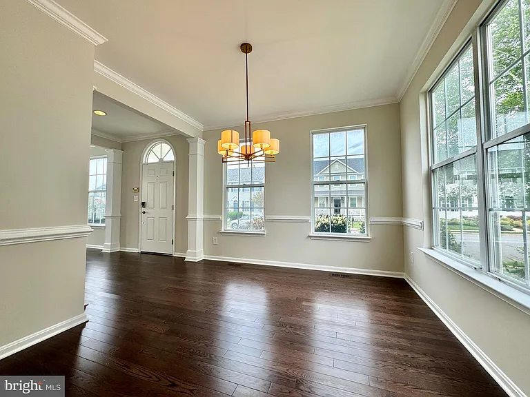 12434 Iona Sound Dr — Photo 3