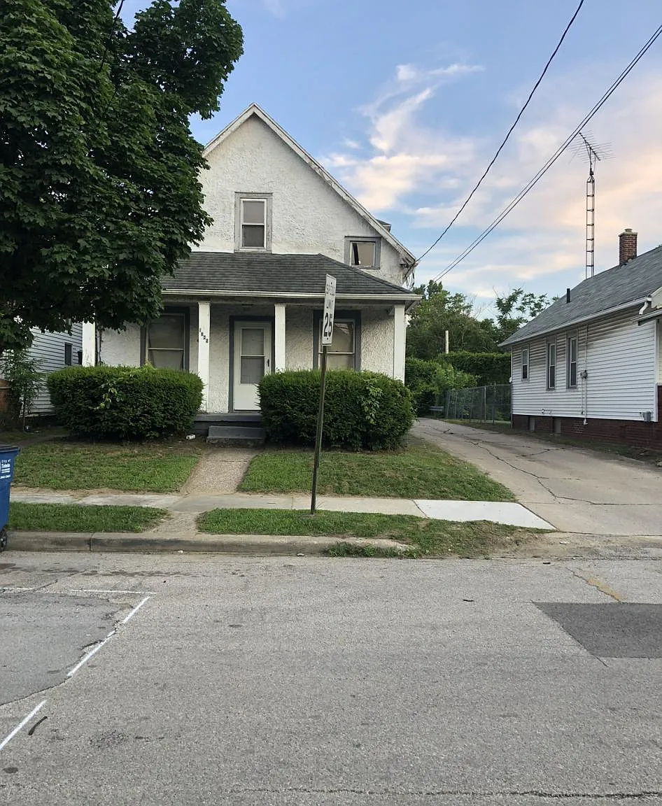 1789 Hamilton St — Photo 1