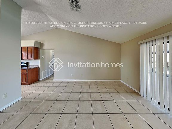 3rd image of 128 Valentino Ct